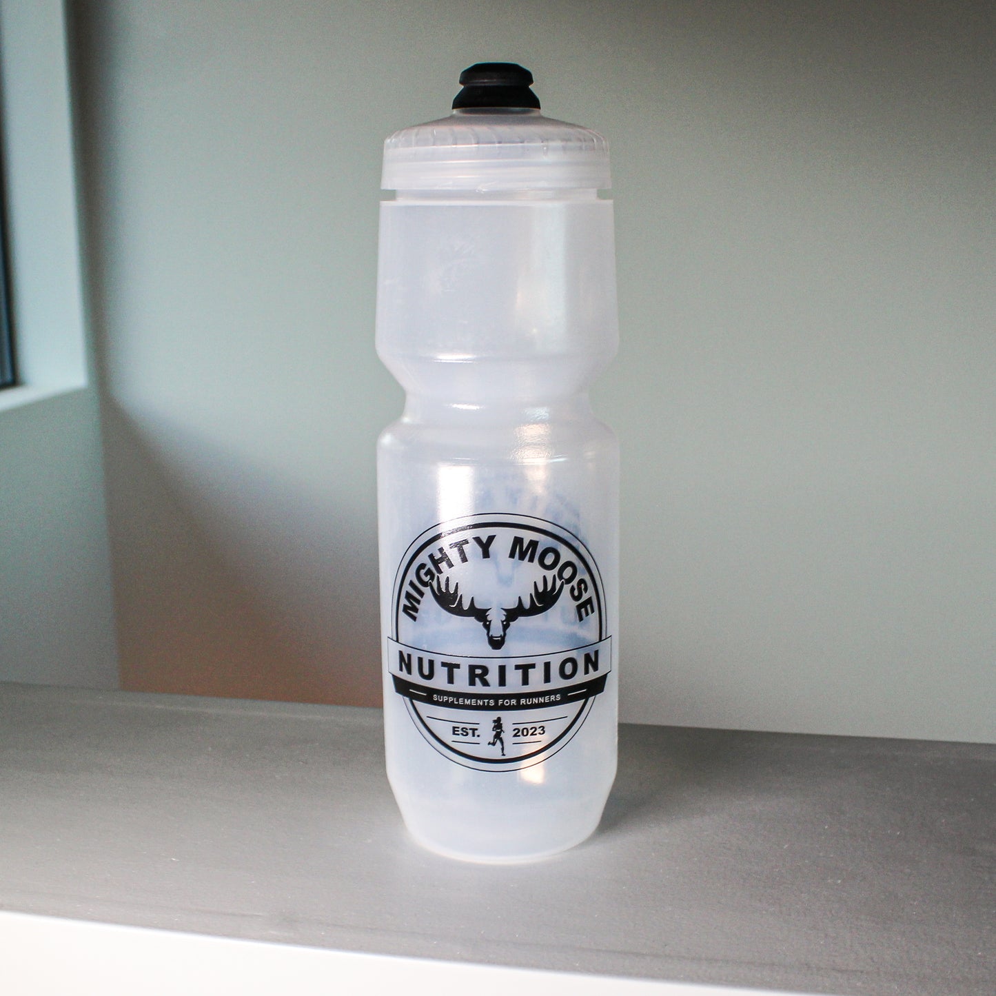 Mighty Moose 26oz Water Bottle: Your Hydration Wingman!